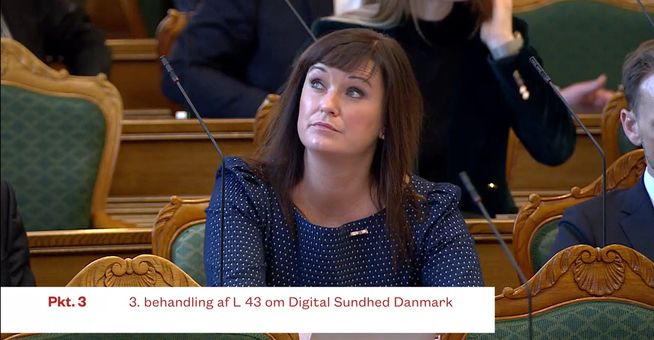 Skærmbillede af minister Sophie Løhde ved vedtagelse af lovforslag L 43