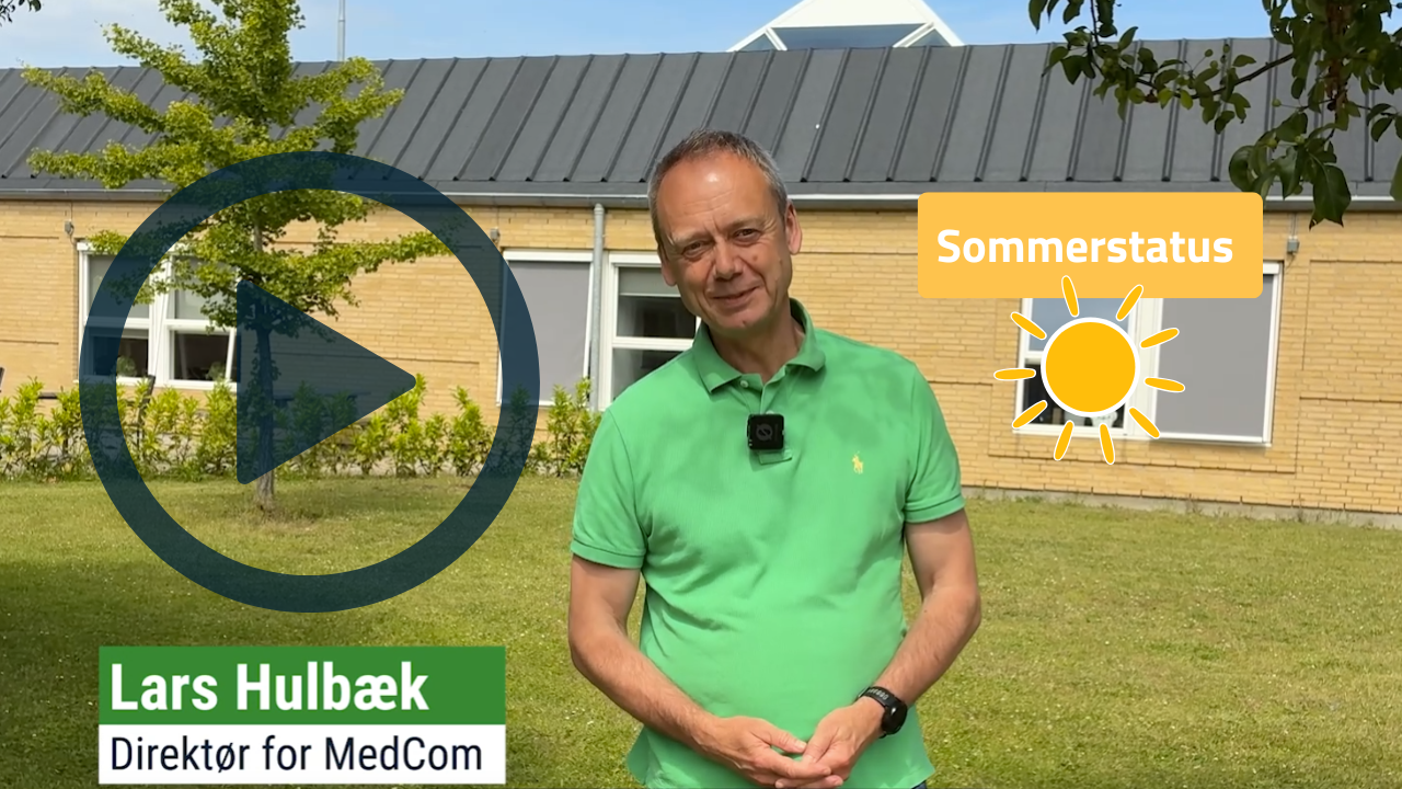 Thumbnail af Lars Hulbæk med play-knap og tekst 