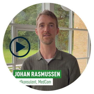 Skærmbillede fra video af Johan Rasmussen med play-knap